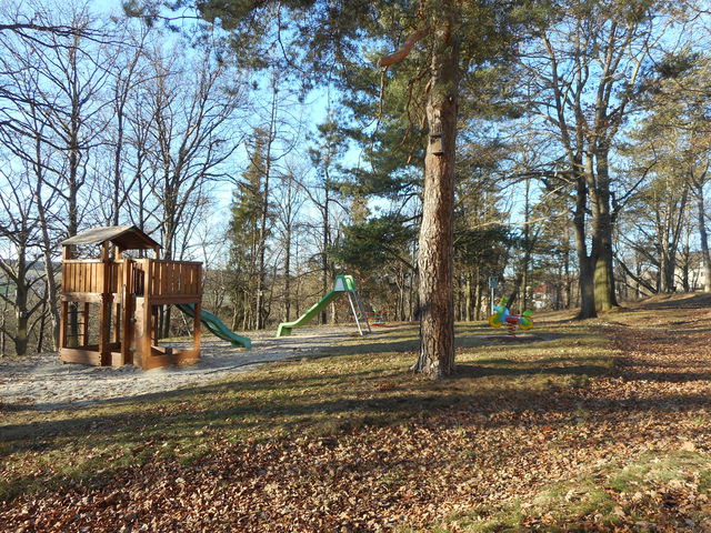 Spielplatz "Im Golden", 08491 Netzschkau, Friedensstraße